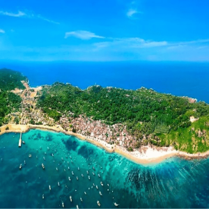 Discover the Cham Island (With Lunch)