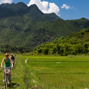 2 Days Mai Chau Deluxe Valley Break