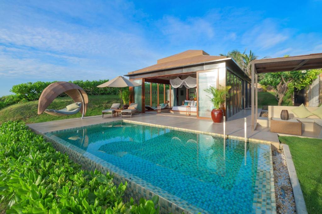 Accommodation